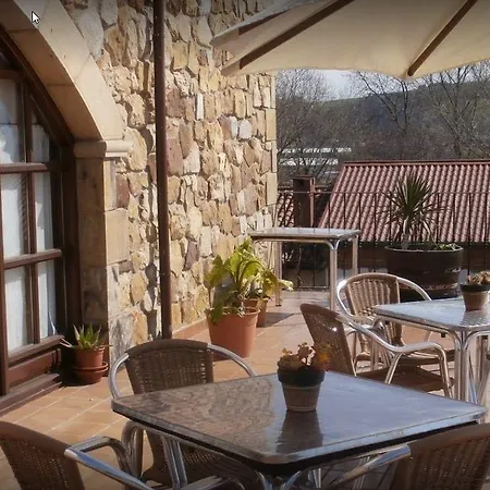 Hotel Cueli Viveda