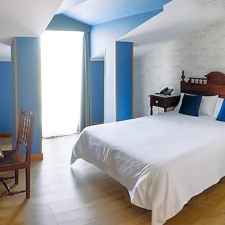 Cueli Hotel 3*